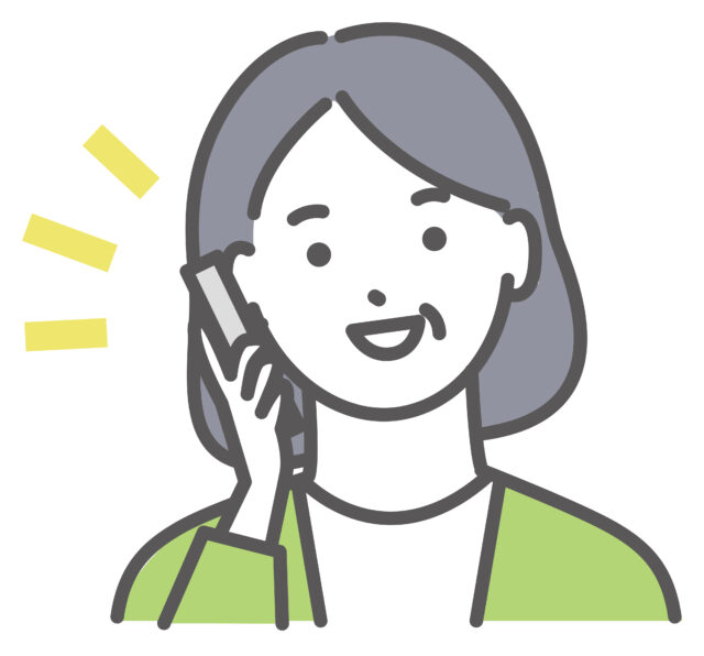 電話するシニア女性1