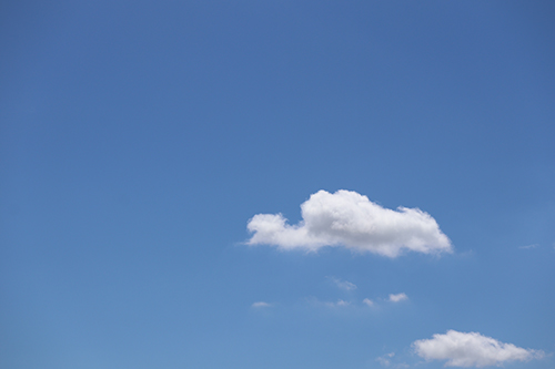 空1