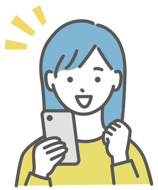スマホを見て喜ぶ女子2